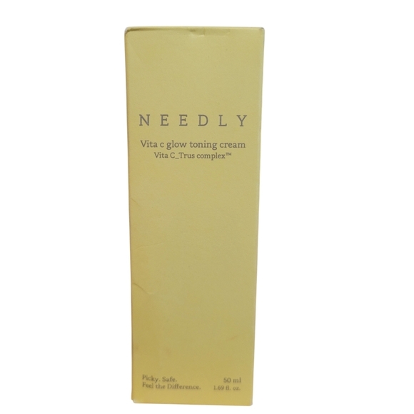 Needly Vita C Glow Toning Cream Brightening Cream Anti Aging 1.69oz Sealed - Picture 1 of 2